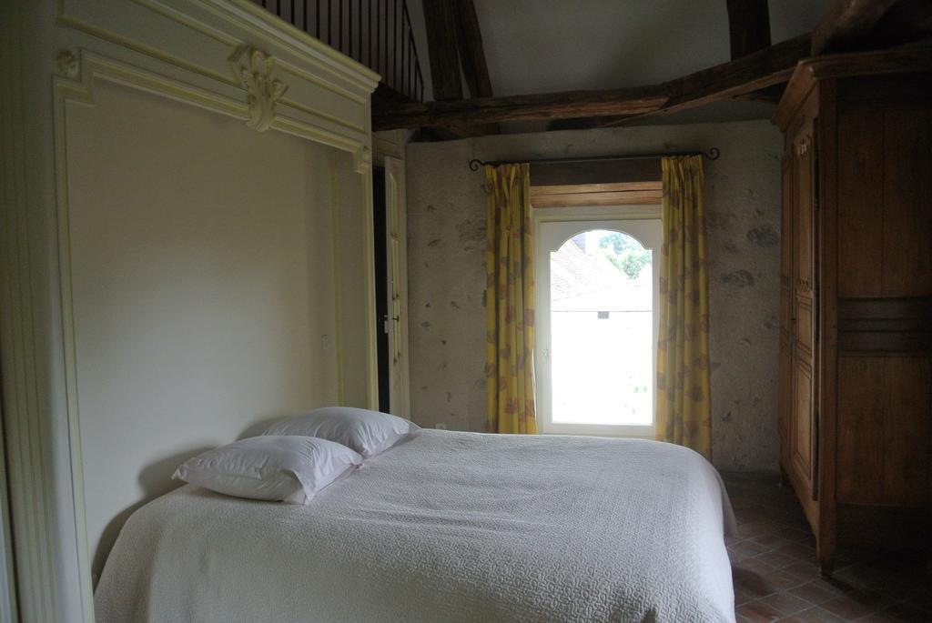 Le Château de mon Père Villiers-aux-Corneilles Esterno foto