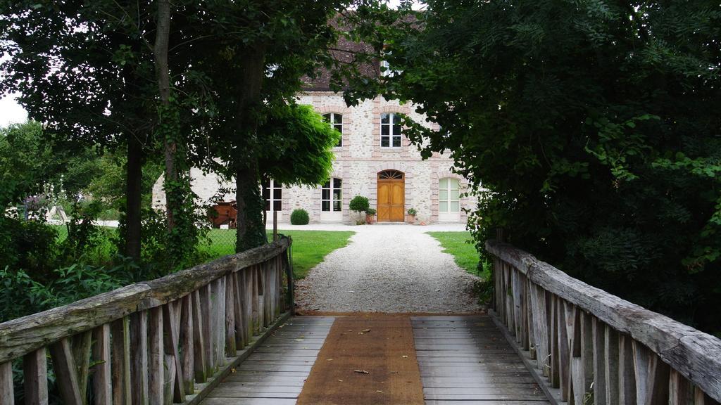 Le Château de mon Père Villiers-aux-Corneilles Esterno foto